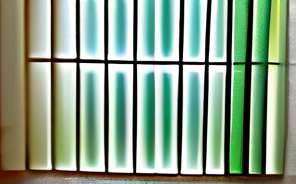 CSS Grid auto-fit 与 auto-fill：灵活布局的利器